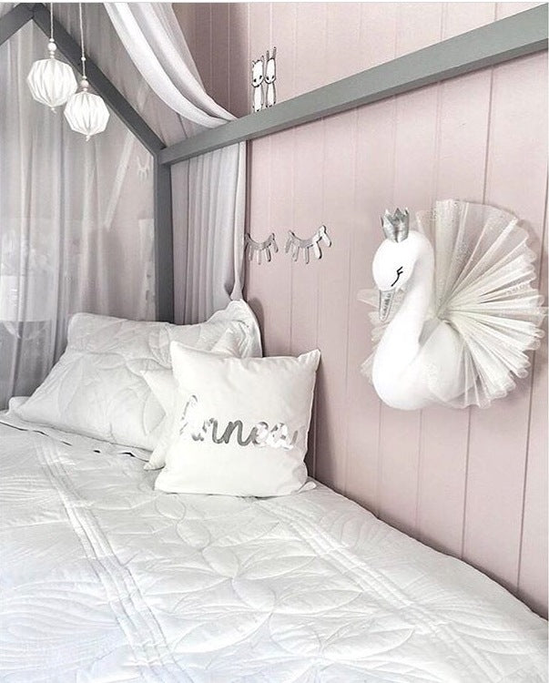 Crown swan animal head wall hanging